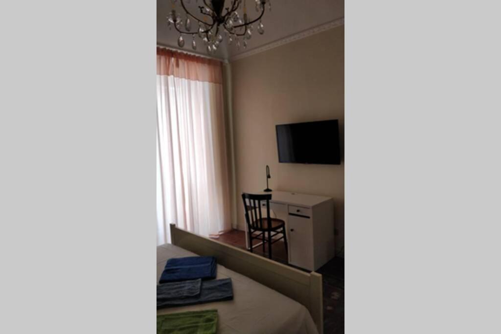 Adriano'S House Catania Cathedral First Floor Apartamento Exterior foto