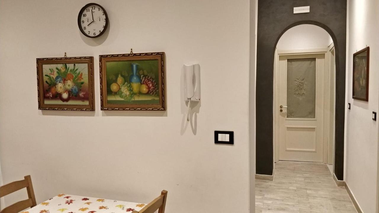Adriano'S House Catania Cathedral First Floor Apartamento Exterior foto